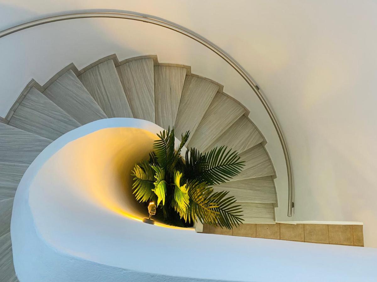 Villa Irilena - 4Bdr Beach House 根纳迪 外观 照片